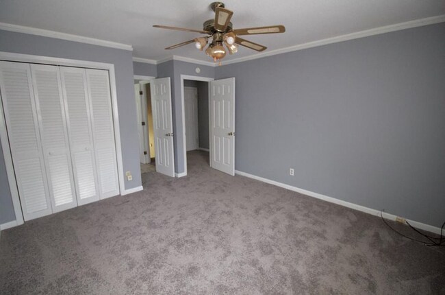 Building Photo - 7821 Sagebrook Rd