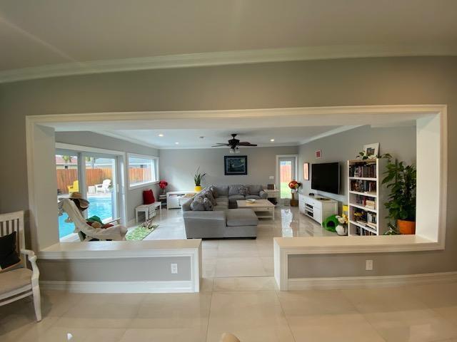 Building Photo - 6601 Lake Clarke Dr