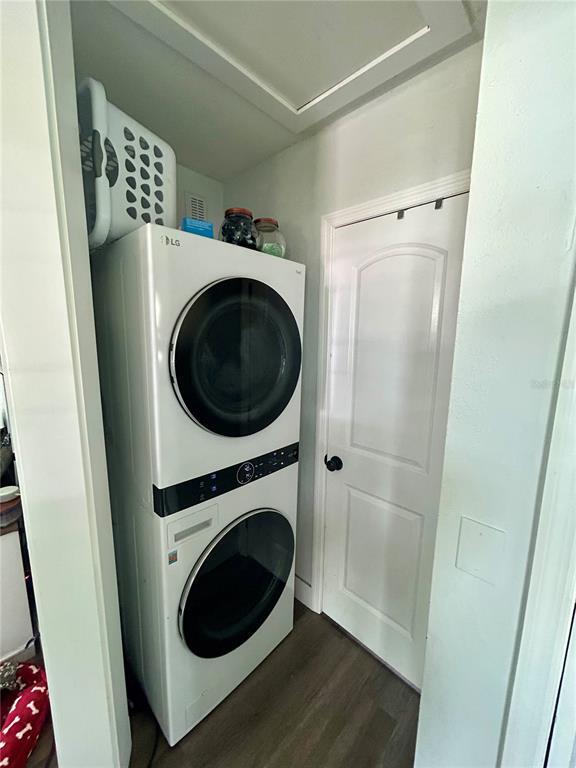 Building Photo - 3550 2nd Ave S