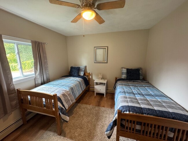 Building Photo - Winter Rental - Furnished 2 Bedroom Rental...