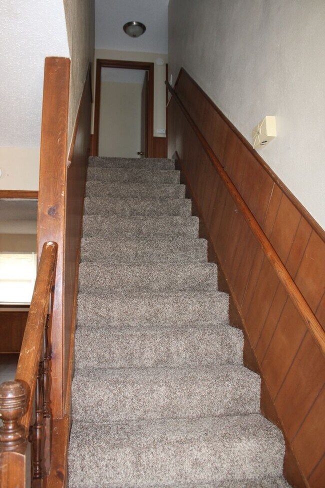 Building Photo - Wonderful remodel!