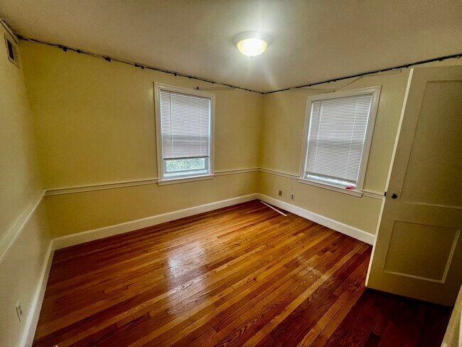 Building Photo - 84 Chittick Rd