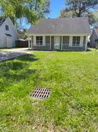 Building Photo - 2115 Pelican St