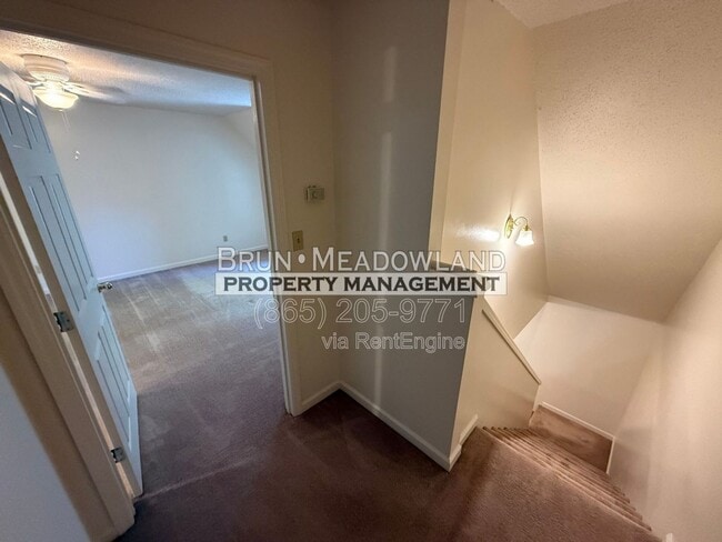 Building Photo - 6523 Doe Creek Way