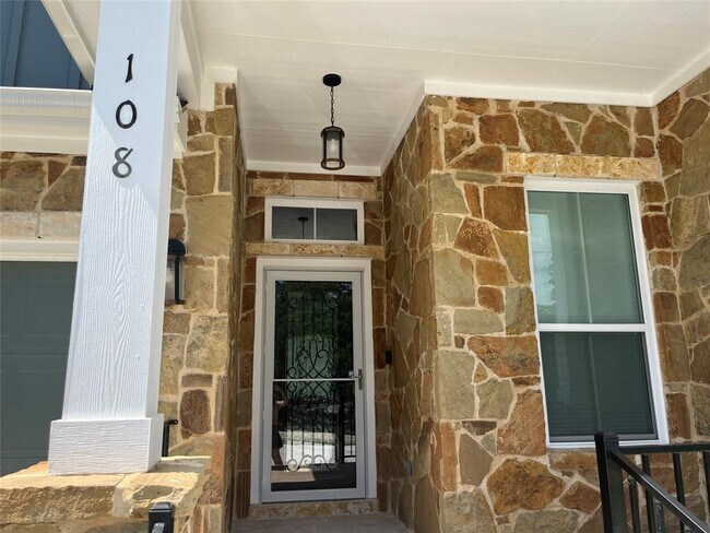 Building Photo - 108 Keamuku Ct