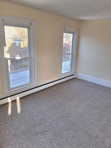 Building Photo - 430 Court St