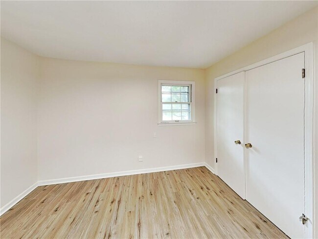 Building Photo - 3908 Bellair Dr