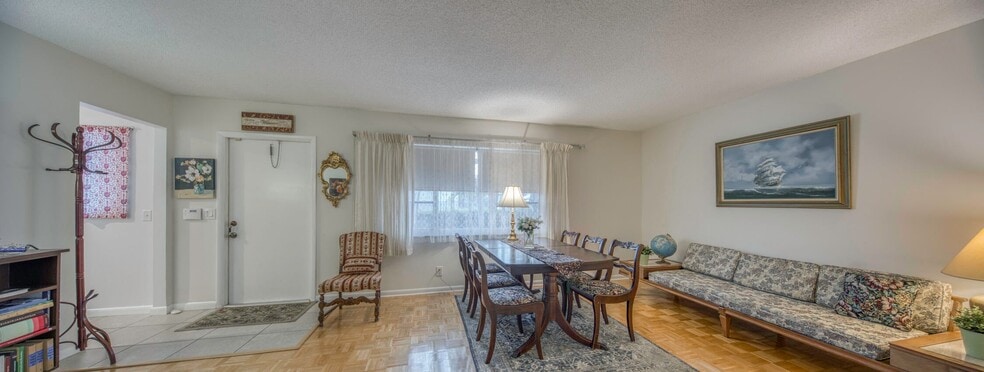 Building Photo - 32 S Ocean Breeze