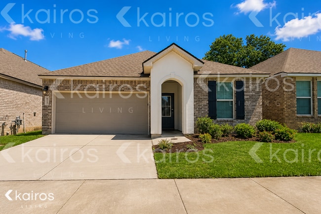 Building Photo - 6425 Tiger Pointe Dr.