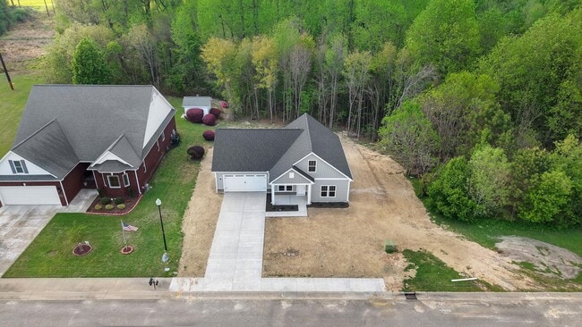 Building Photo - 312 Kingston Cir