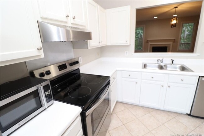 Building Photo - 114 Windward Ct