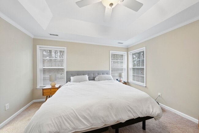 Building Photo - 9429 Shallcross Way