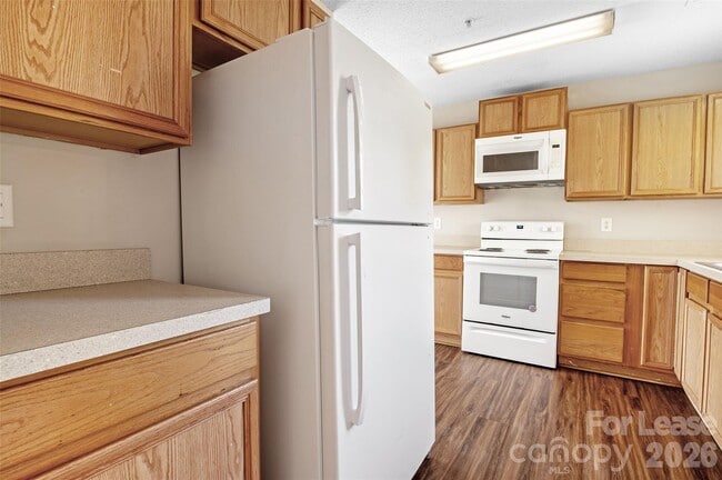 Building Photo - 118 Steam Engine Dr