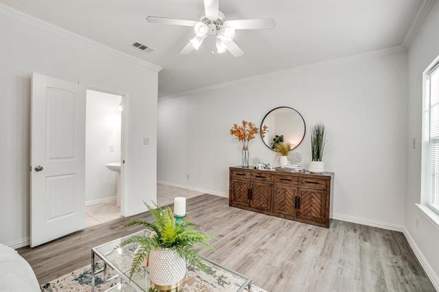 Building Photo - 1545 Cozy Dr