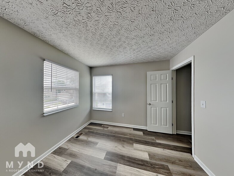 Building Photo - 2179 Balais Ct
