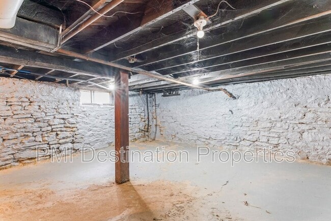 Building Photo - 2404 N 12th St