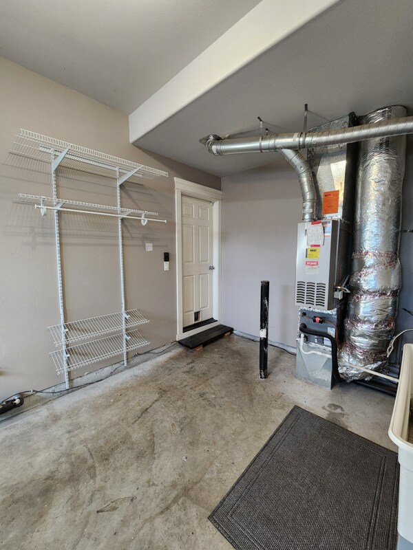 Building Photo - 1940 NE 72nd Ave.