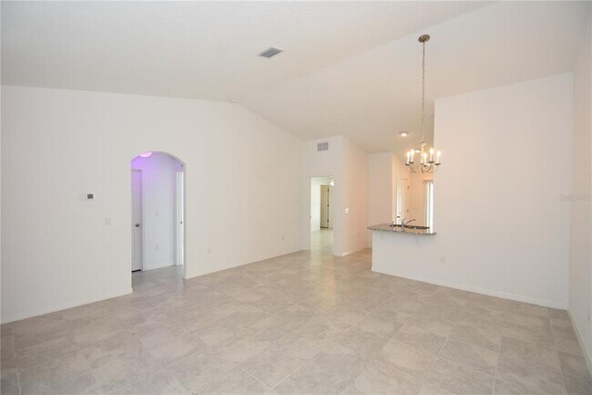 Building Photo - 30 Slumber Path