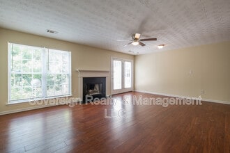 Building Photo - 3716 Harvest Dr