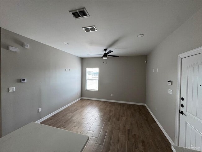 Building Photo - 800 Ragland Rd