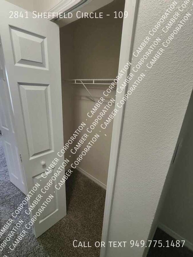 Building Photo - 2841 Sheffield Cir