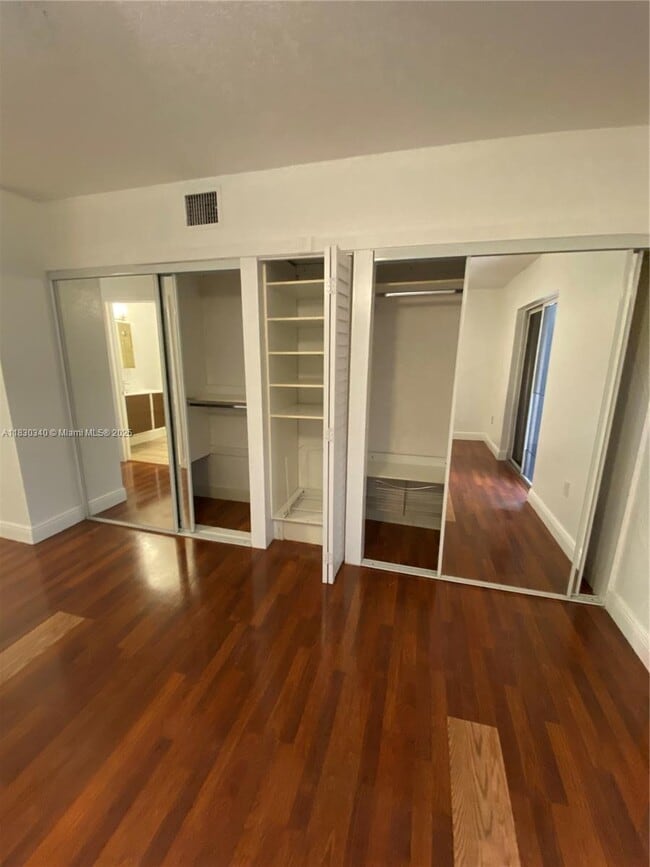 Building Photo - 3503 W 76th St