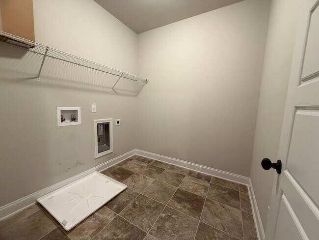 Building Photo - Gregory Landing - Aiken County