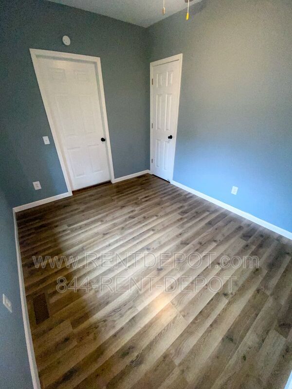 Building Photo - 112 S Lincoln Park Dr