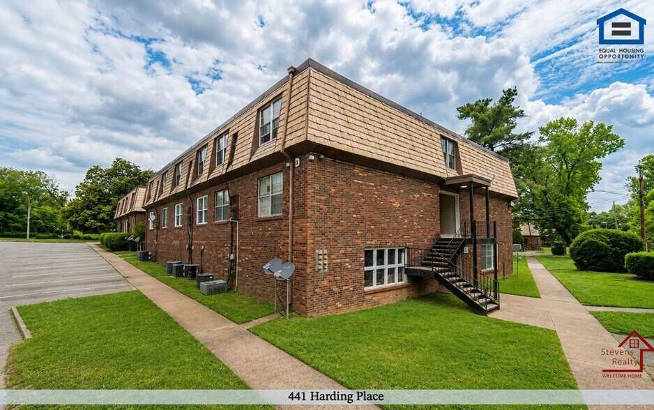 Building Photo - 441 Harding Pl