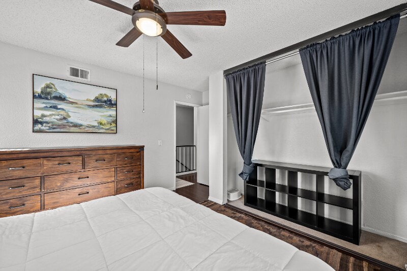 Building Photo - 1298 Rachel Cir