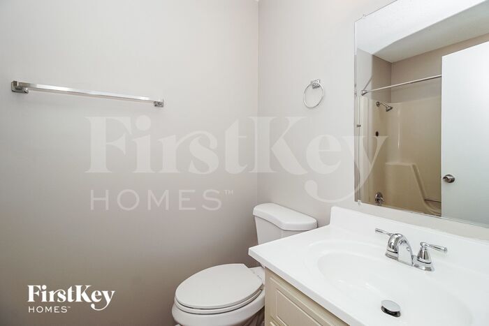 Building Photo - 606 Mirawood Trail NE