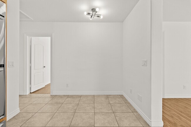 Building Photo - 4576 Adam Rd