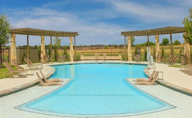 Building Photo - 428 Halwin Dr