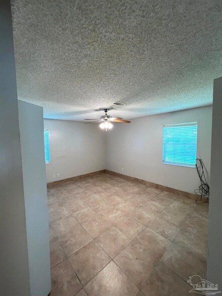 Building Photo - 6406 Antietam Dr