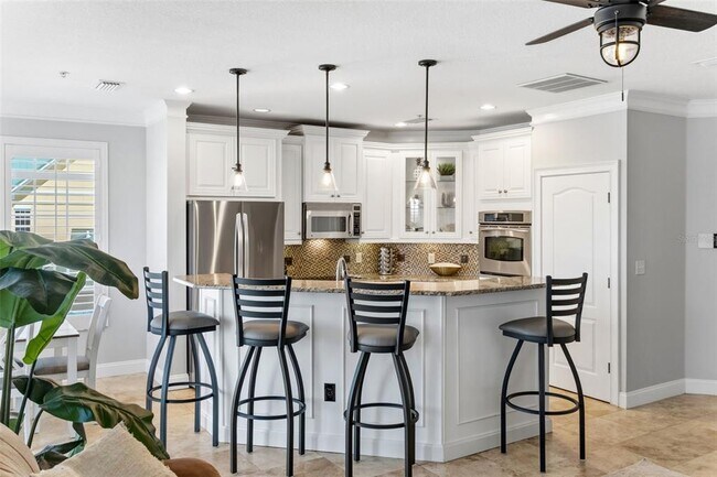 Building Photo - 6420 Sunset Bay Cir