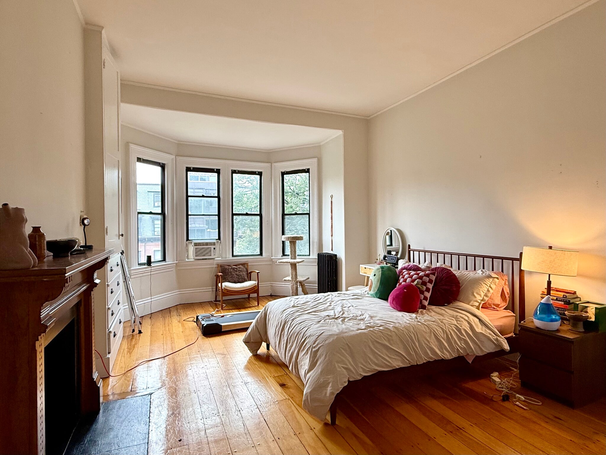 Building Photo - 354 Marlborough St