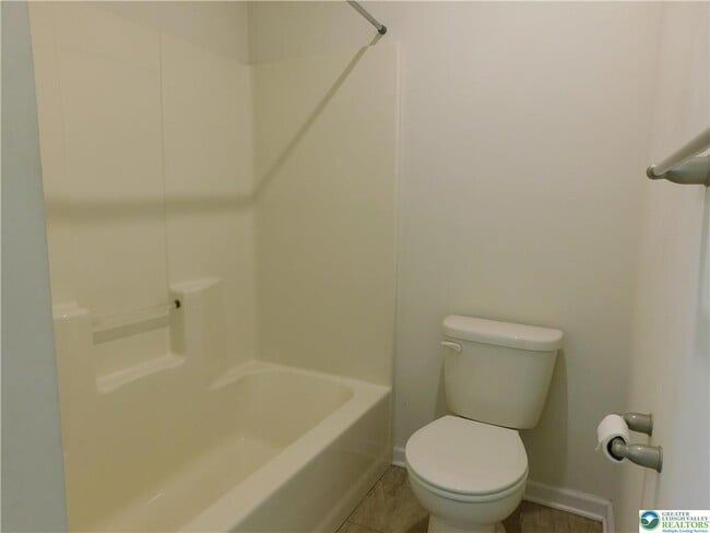 Building Photo - 821 Masslich St