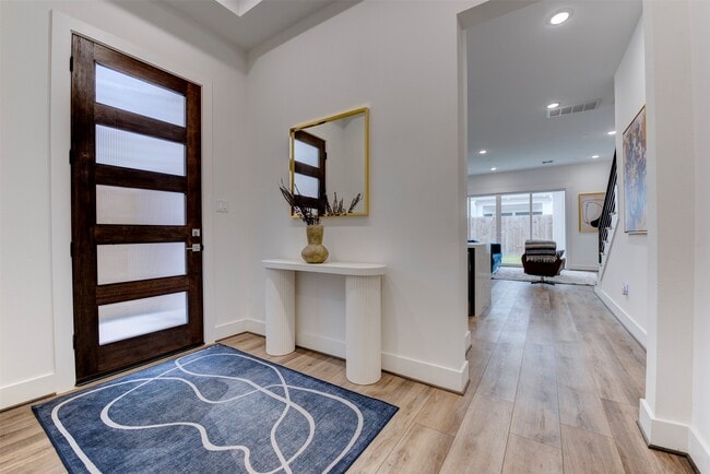 Building Photo - 3517 McIlhenny St