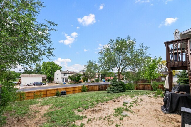 Building Photo - 4303 Eastcrest Cir W