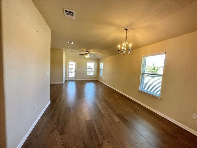 Building Photo - 401 Tula Trail