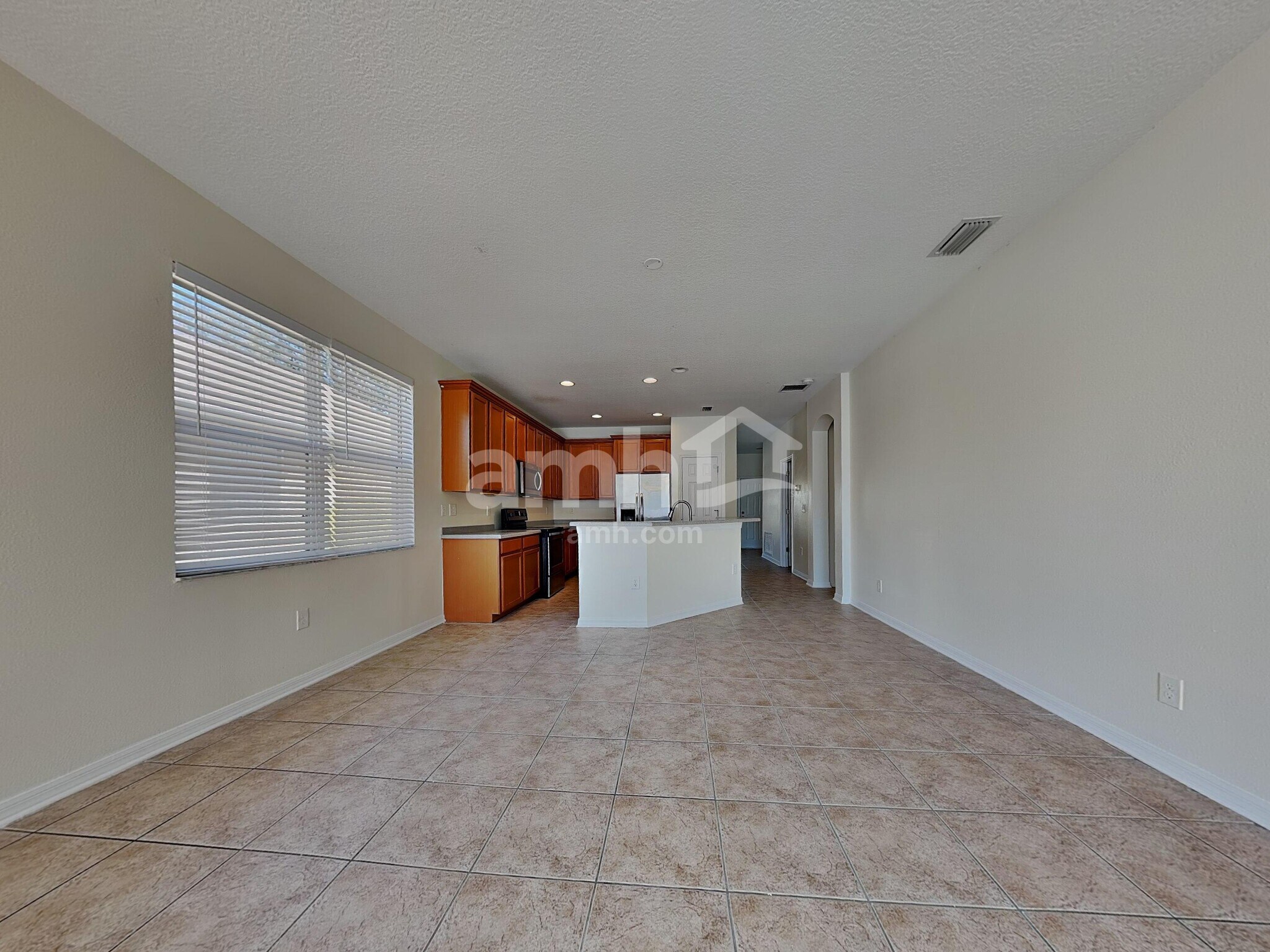 Building Photo - 6019 Blue Sage Dr