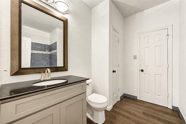 Building Photo - 17415 Elverson Oaks Dr