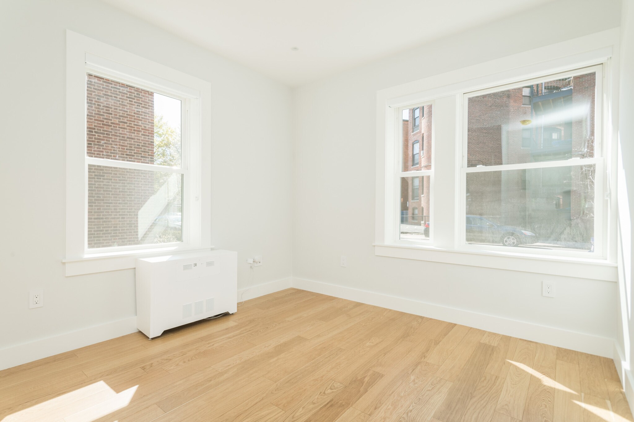 Building Photo - 37 Radnor Rd