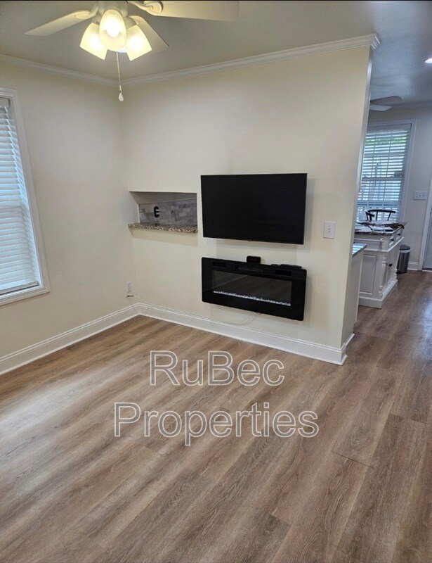 Building Photo - 1813 Brewton Dr