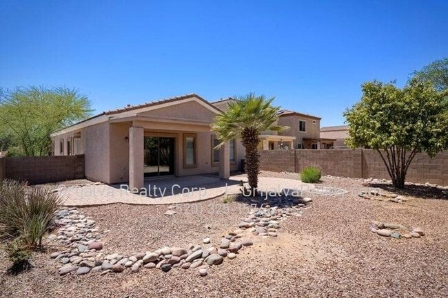 Building Photo - Rancho Sahuarita 3 BD, 2 BA House for Rent...