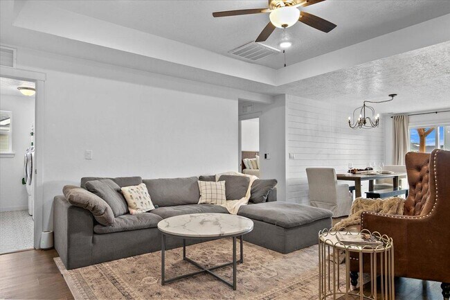 Building Photo - 12107 W Terrazzo Dr