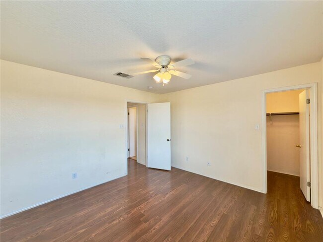 Building Photo - 17125 Dashwood Creek Dr