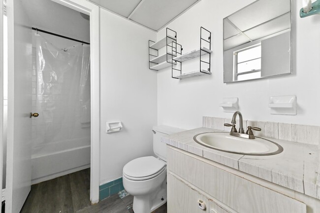 Building Photo - 12467 Westhampton Cir