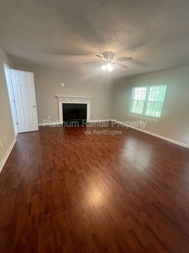 Building Photo - 3607 Waldrop Rd