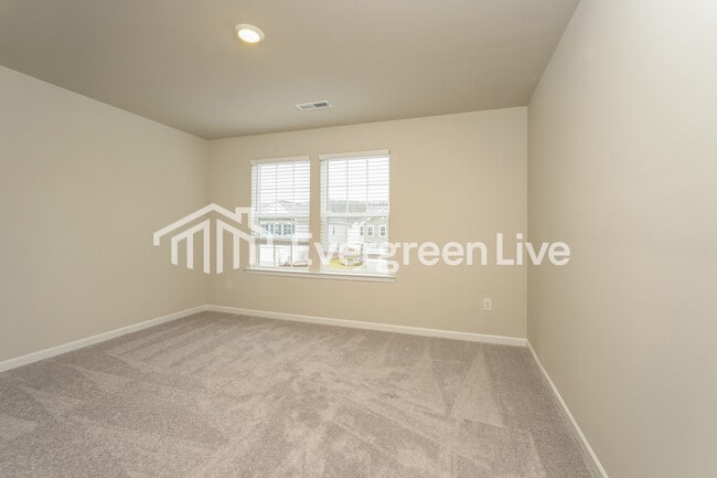 Building Photo - 817 Pear Blossom Ct